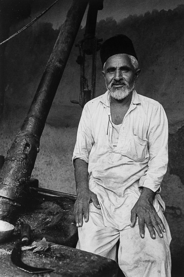 L’homme au moulin - Dihor – Gujarat – INDE - 1990