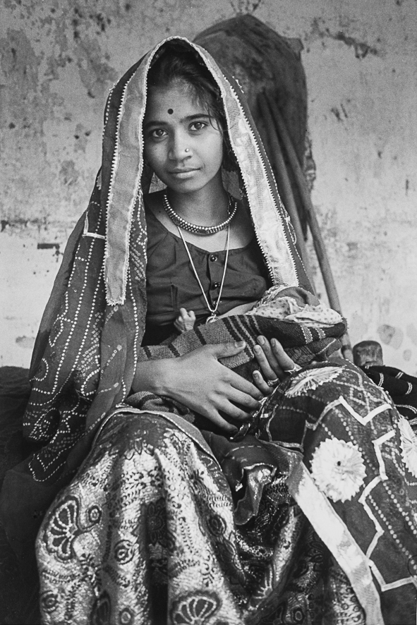 Première maternité - Nawalgarh – Rajasthan – INDE – 1991
